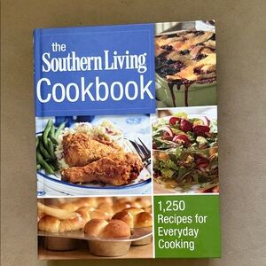 Southern Living Cookbook 1250 Everyday Recipes Hardcover Gift Ready